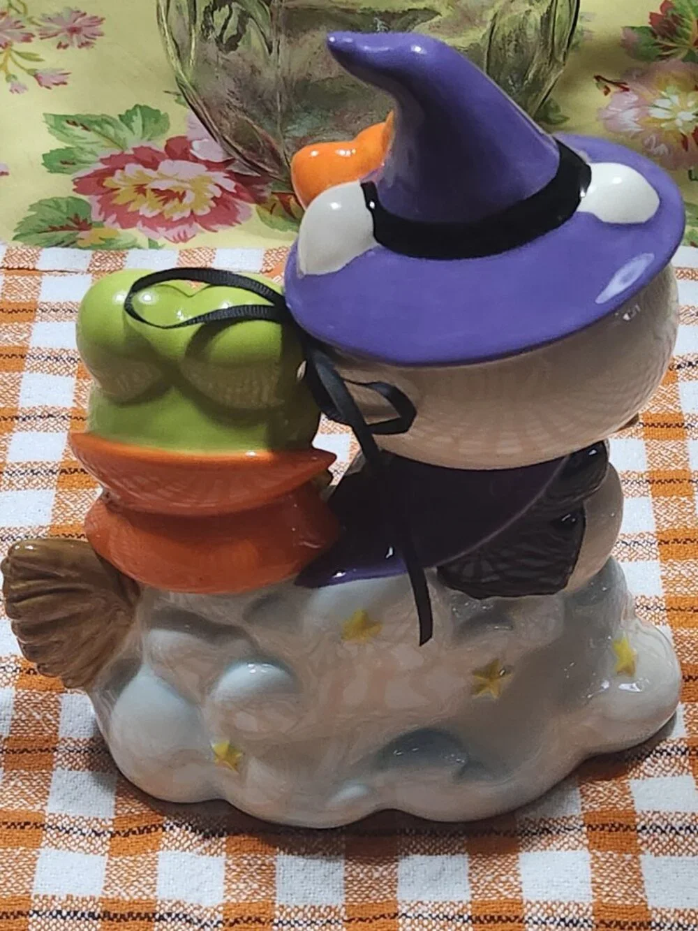 Sanrio Hello Kitty Halloween Witch with Keroppi Figurine by Blue Sky Clayworks